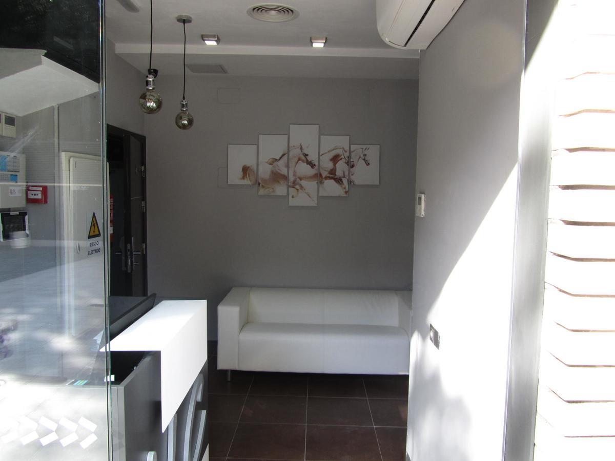 H La Cabana Pozuelo de Alarcón Buitenkant foto