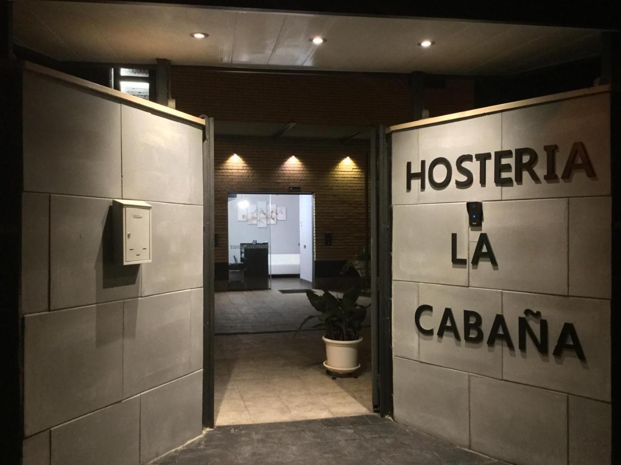 H La Cabana Pozuelo de Alarcón Buitenkant foto